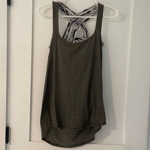 Lululemon Free to be Wild Tank- Size 8